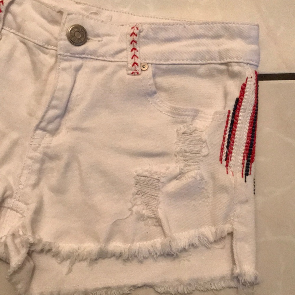 Red, White & Blue Distressed design Shorts Size 5
